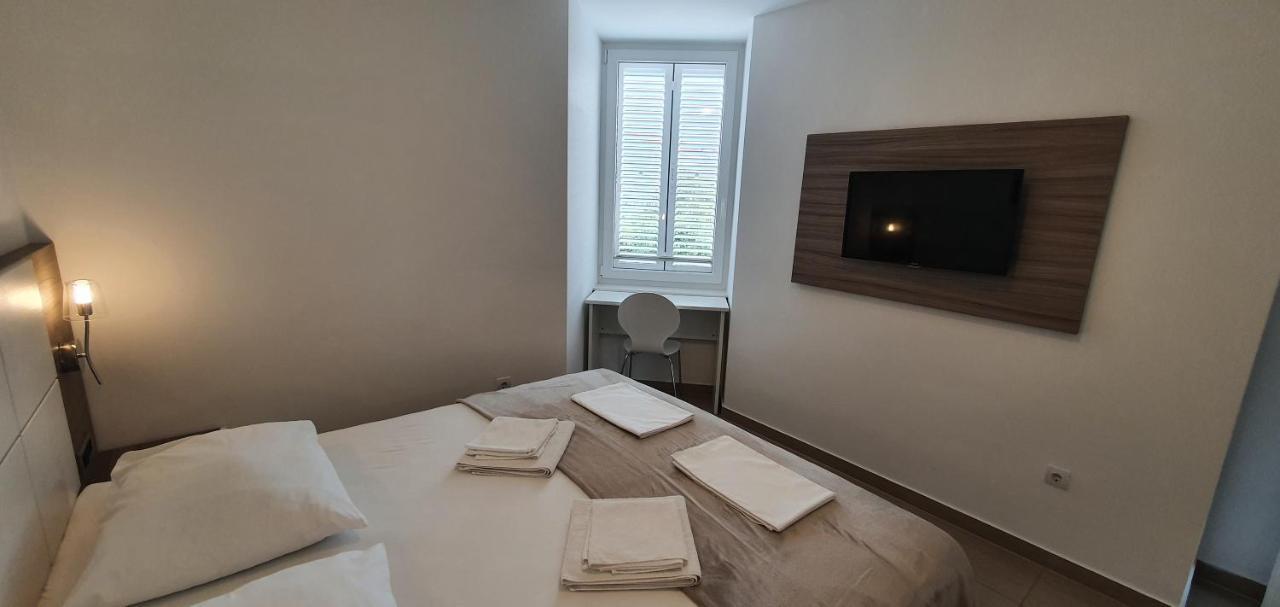 Apartments Lofiel نوفاليا المظهر الخارجي الصورة