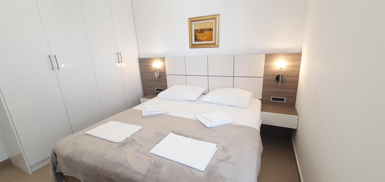 Apartments Lofiel نوفاليا المظهر الخارجي الصورة