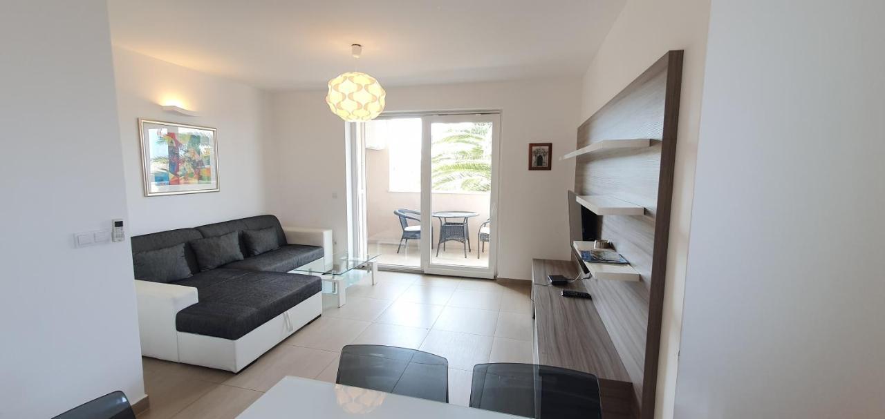 Apartments Lofiel نوفاليا المظهر الخارجي الصورة